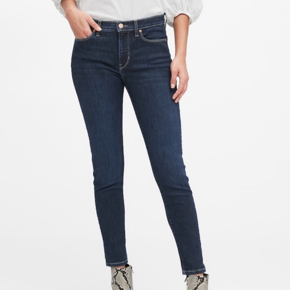 Banana Republic Mid-Rise Skinny Jean- sz 25P